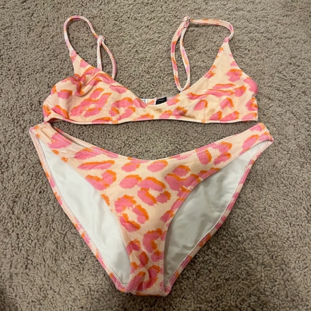 Triangl bikini size XS. Great condition, bottoms are full coverage.